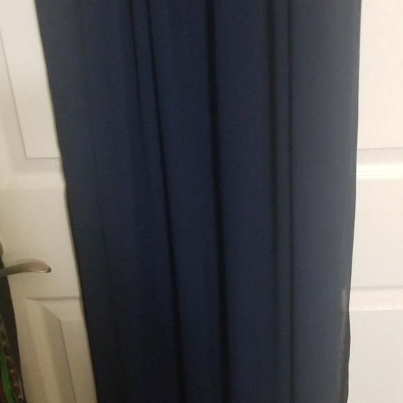 Dress - Picture 4 of 5